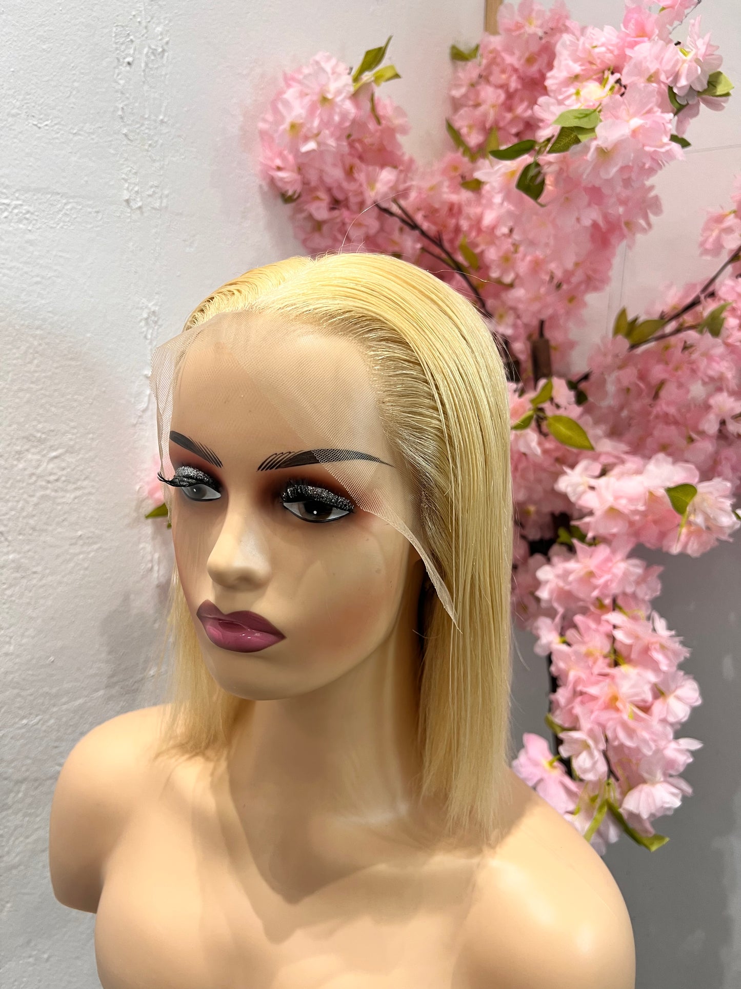 10’ Blonde Frontal Unit
